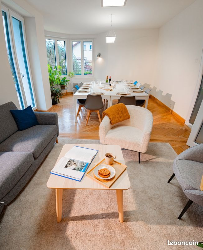Maison à louer, 260m², Cluses