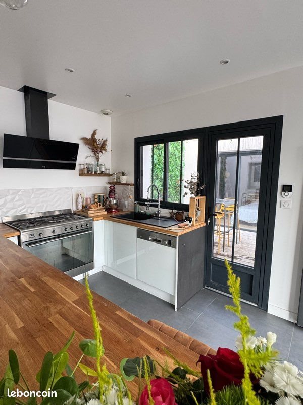 Maison à louer, 97m², Angliers