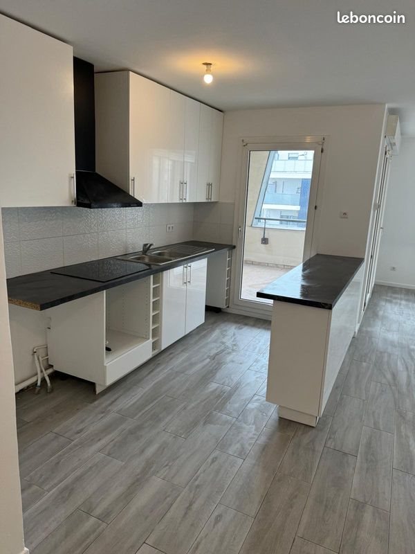 Appartement à louer, 69m², Livry-Gargan