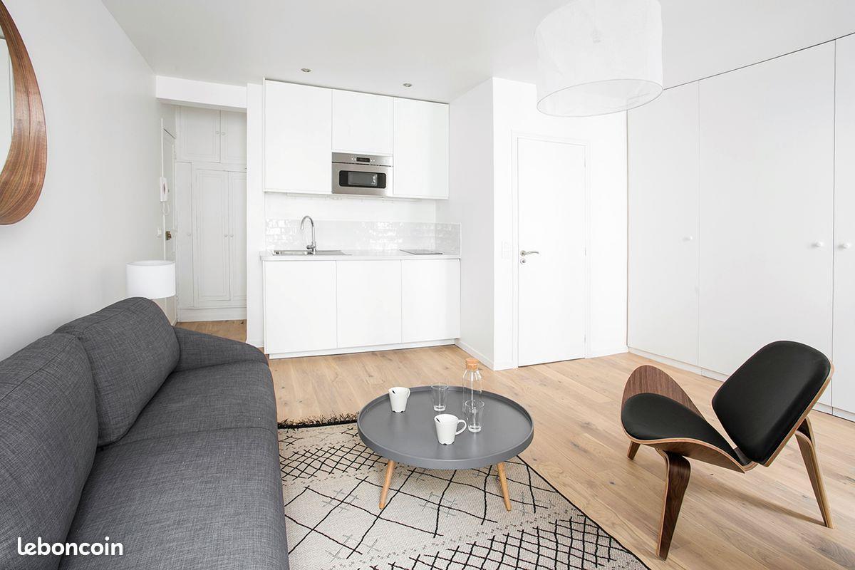 Appartement à louer, 24m², Paris 18ème