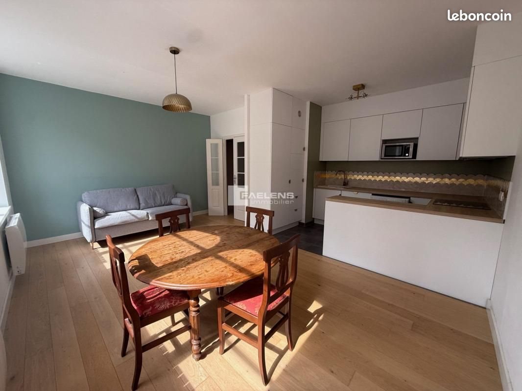Appartement à louer, 48m², Lille