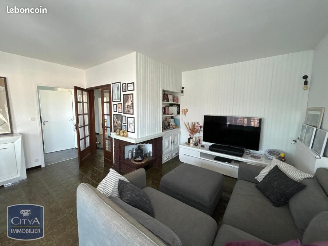 Appartement à louer, 84m², Albi