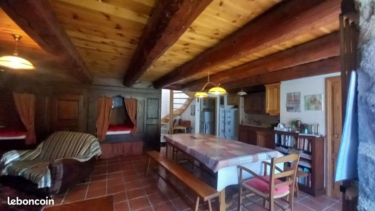 Maison à vendre, 127m², Albepierre-Bredons