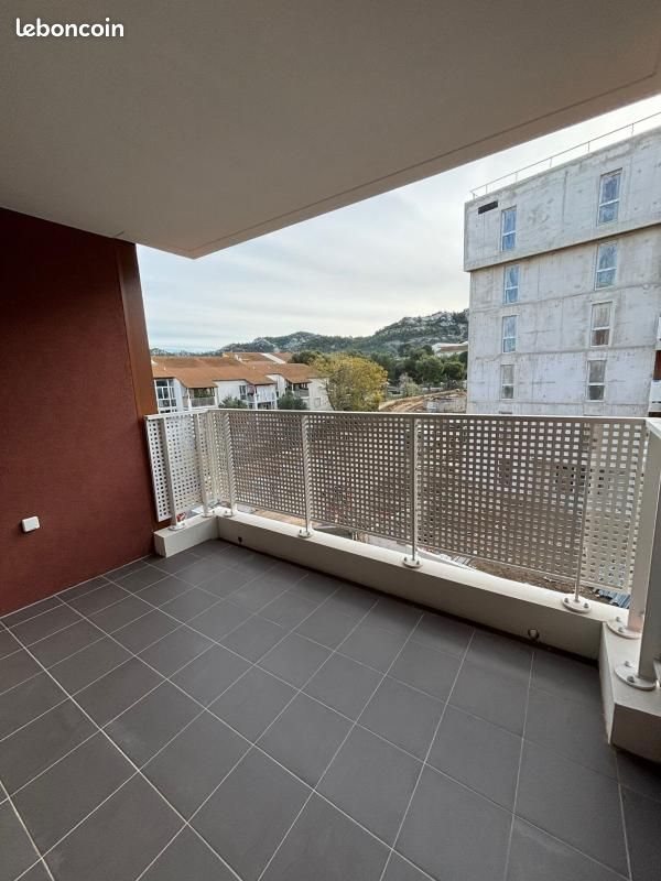 Appartement à louer, 66m², Marseille 9ème