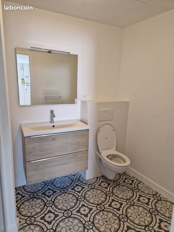 Appartement à louer, 47m², Granville