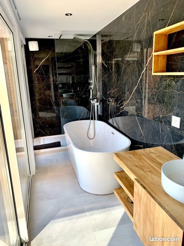 Appartement à louer, 73m², Roquebrune-Cap-Martin