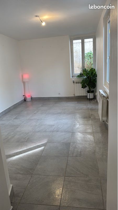 Maison à louer, 45m², Villeneuve-sur-Yonne
