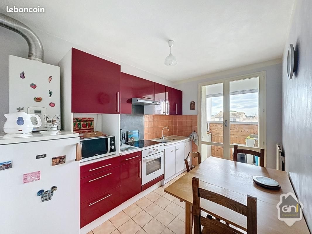 Appartement à vendre, 84m², Sénas