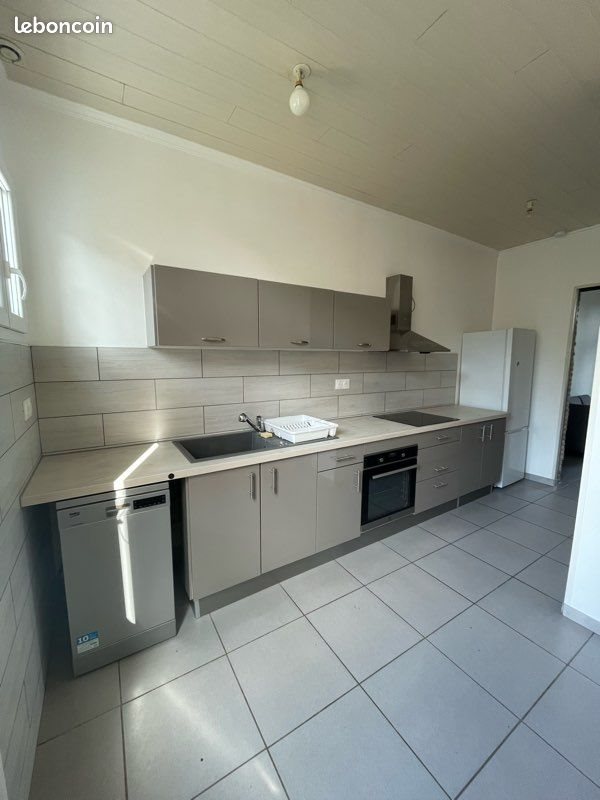 Appartement à louer, 65m², Belin-Béliet