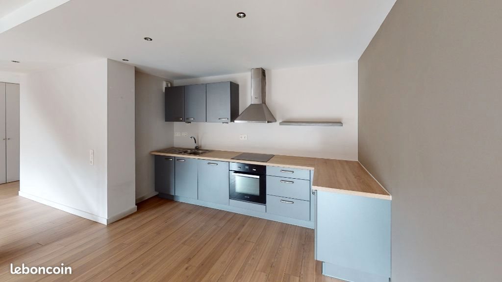 Appartement à louer, 102m², Saint-Etienne