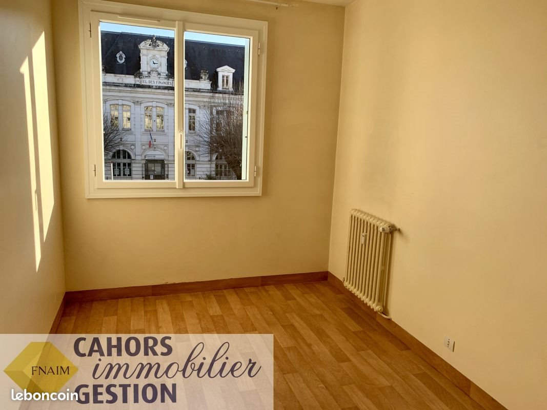 Appartement à louer, 34m², Cahors