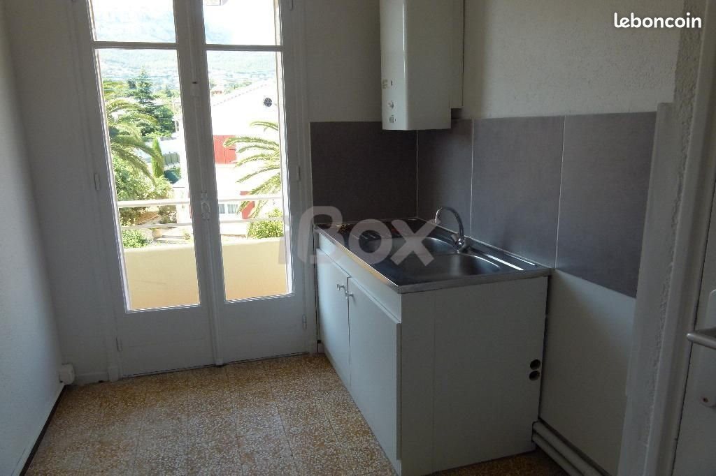 Appartement à louer, 49m², Toulon