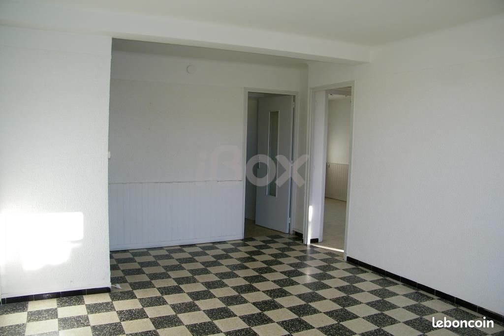 Appartement à louer, 49m², Toulon