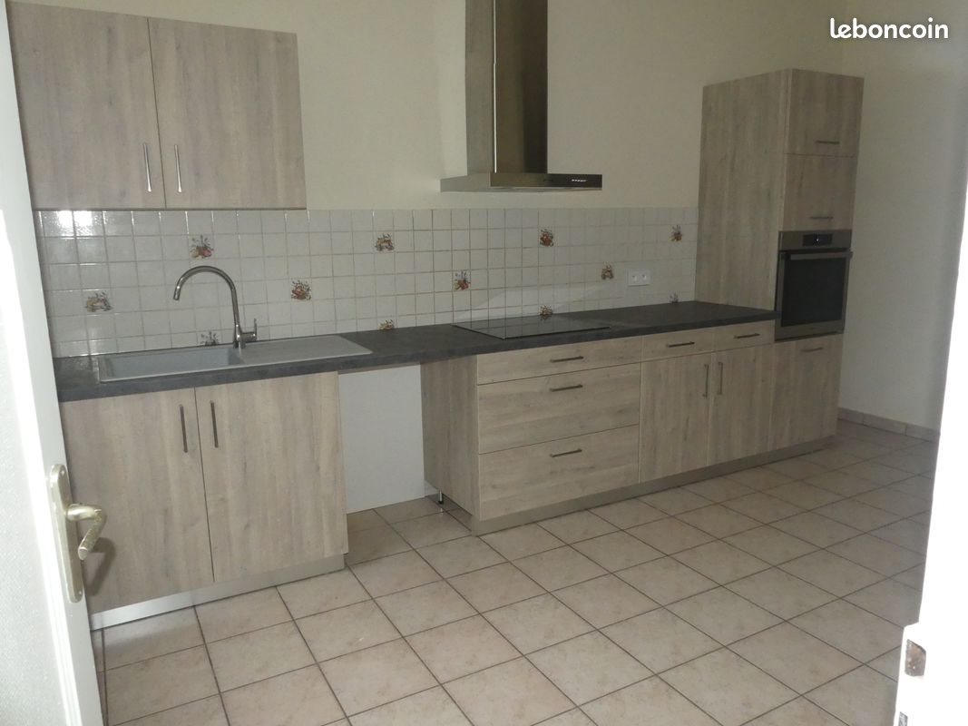 Maison à louer, 144m², Lapalisse