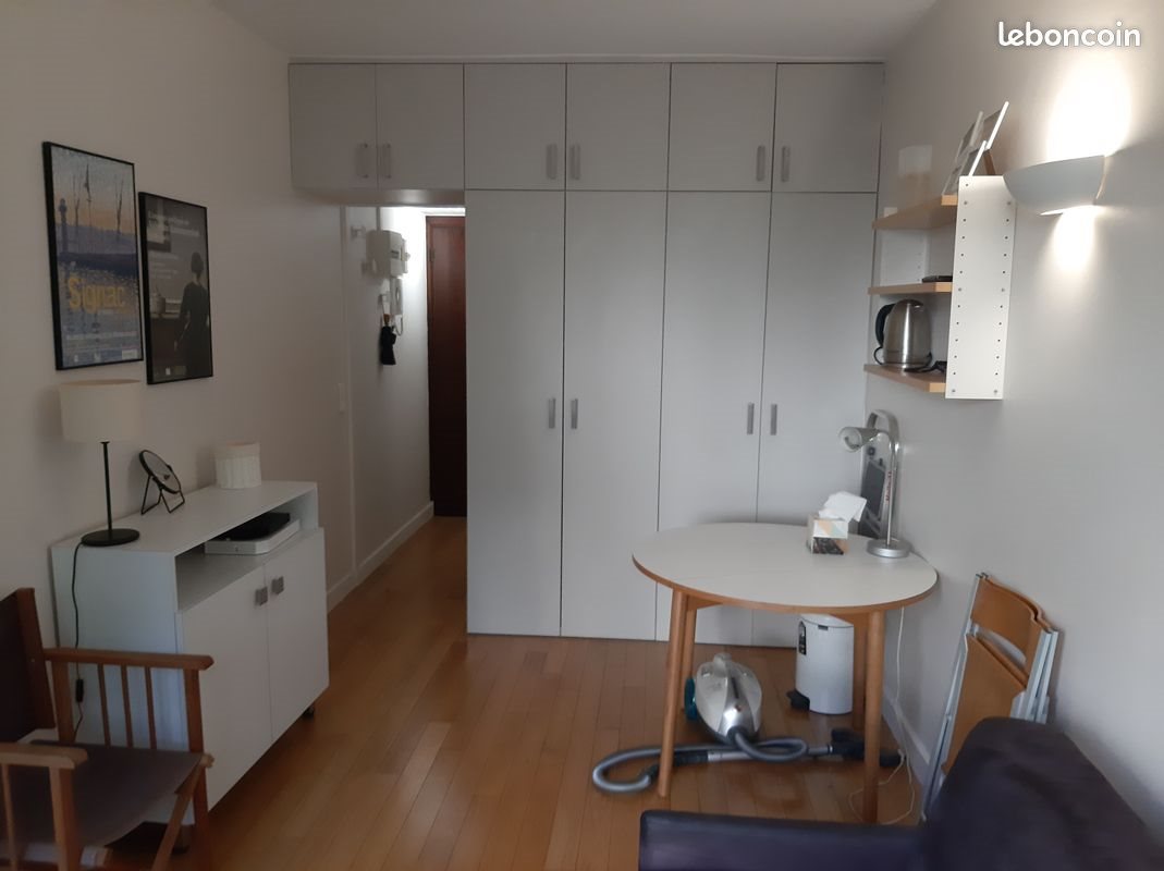 Appartement à louer, 18m², Paris 16ème