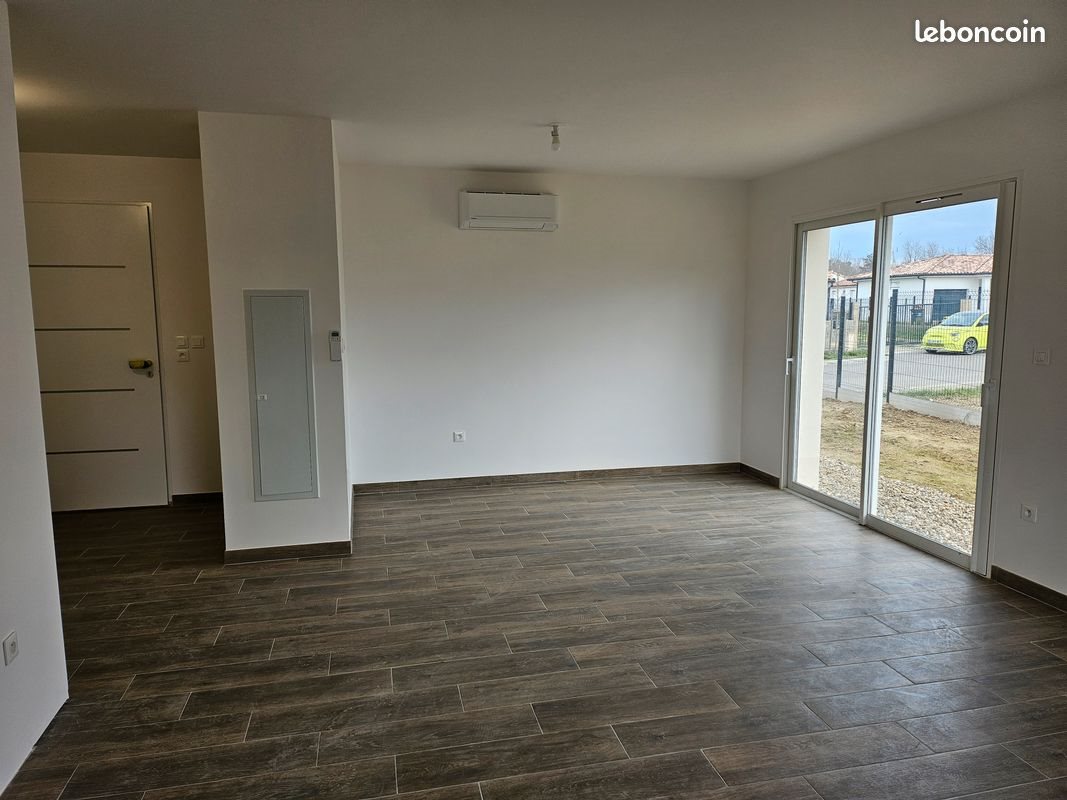 Maison à louer, 90m², Montbartier