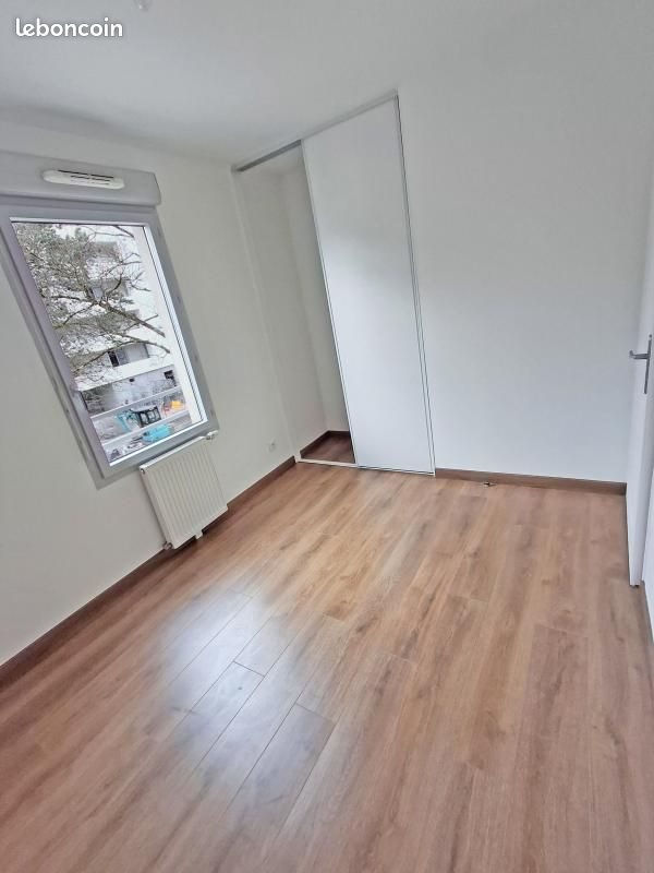 Appartement à louer, 84m², Meylan