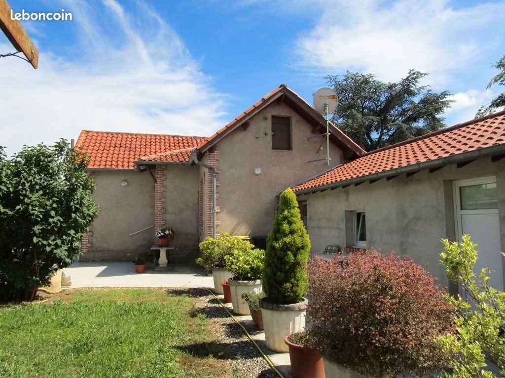 Maison à louer, 95m², Caussade