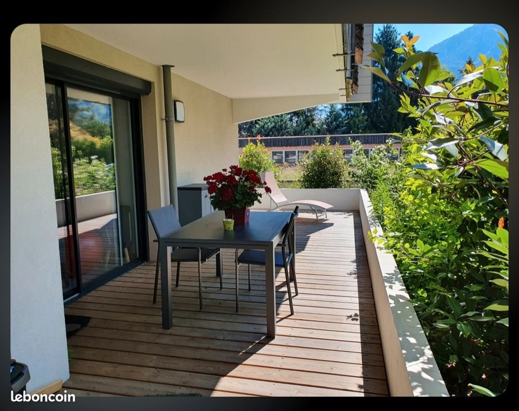 Appartement à louer, 46m², Saint-Pierre-en-Faucigny