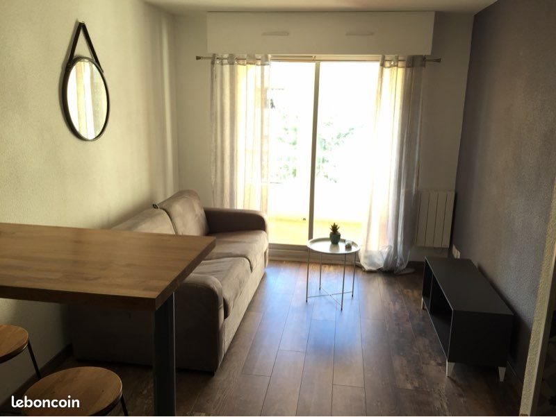 Appartement à louer, 28m², Fréjus