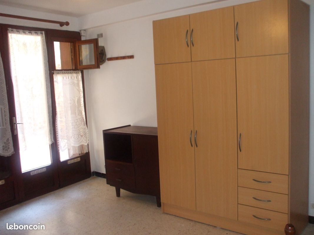 Appartement à louer, 30m², Saint-Rémy-de-Provence