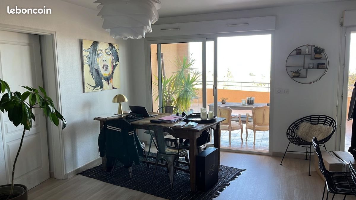 Appartement à louer, 70m², Biot