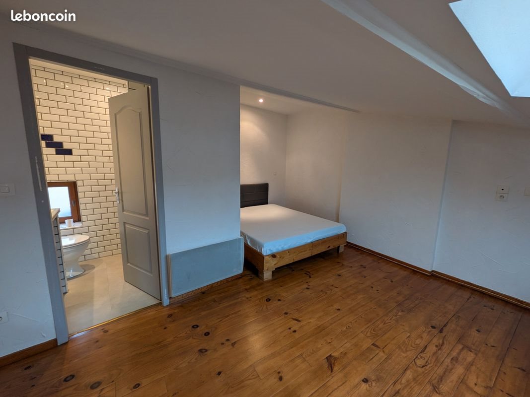Appartement à louer, 39m², Aubenas