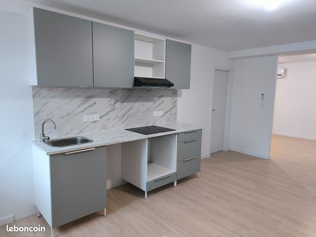 Appartement à louer, 82m², Coume