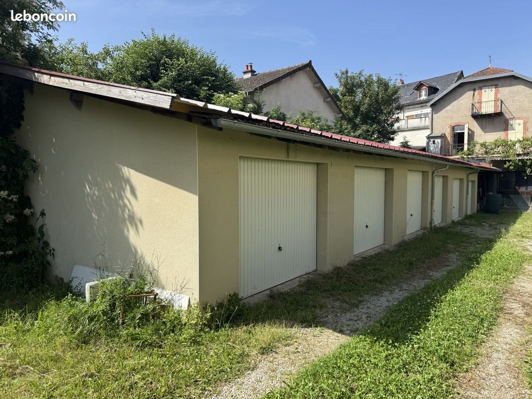 Appartement à vendre, 183m², Arpajon-sur-Cère