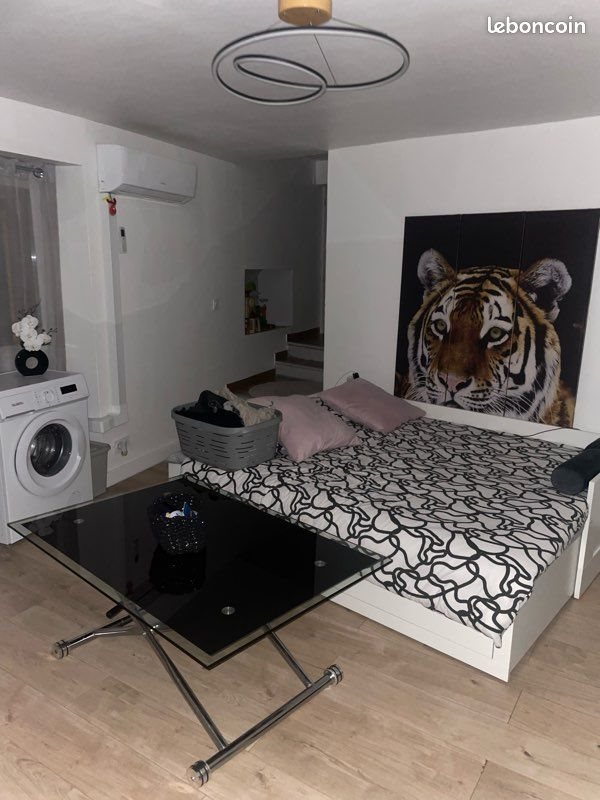 Appartement à louer, 25m², Trets