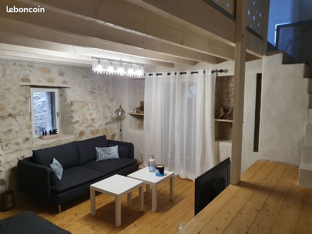 Maison à louer, 70m², Tresques
