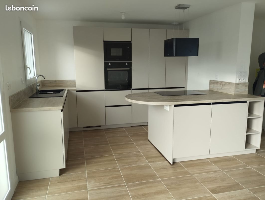 Maison à louer, 104m², Riantec