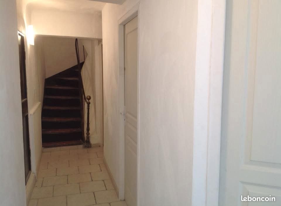 Appartement à louer, 30m², Oraison