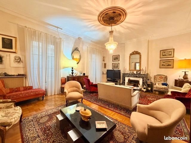 Appartement à vendre, 195m², Nîmes