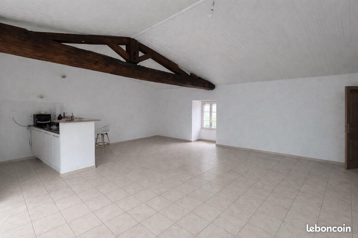 Maison à louer, 56m², Chenac-Saint-Seurin-d'Uzet