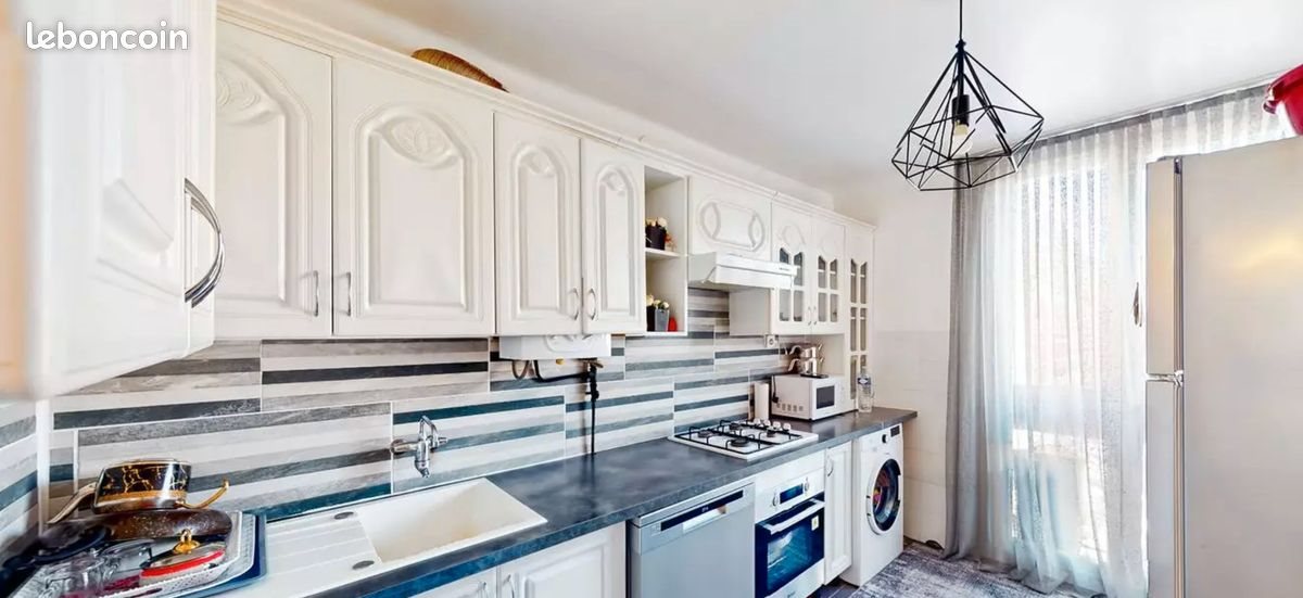 Appartement à louer, 60m², Marseille 15ème