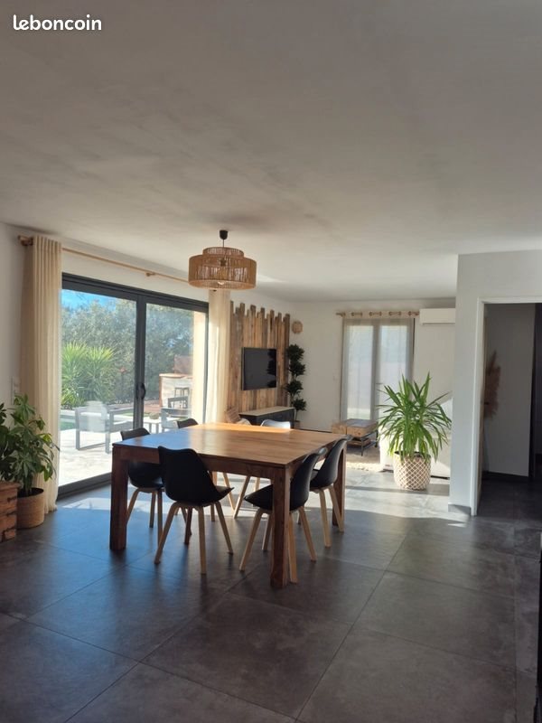 Maison à louer, 75m², Trans-en-Provence