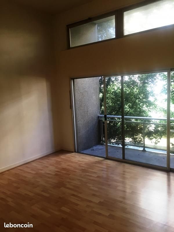 Appartement à louer, 70m², Bordeaux