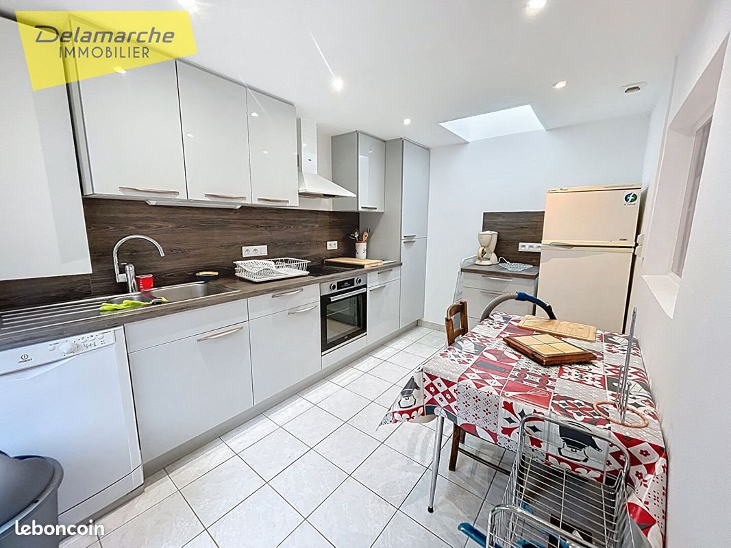 Maison à louer, 63m², Bréhal