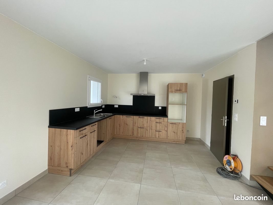 Maison à louer, 140m², Larressore