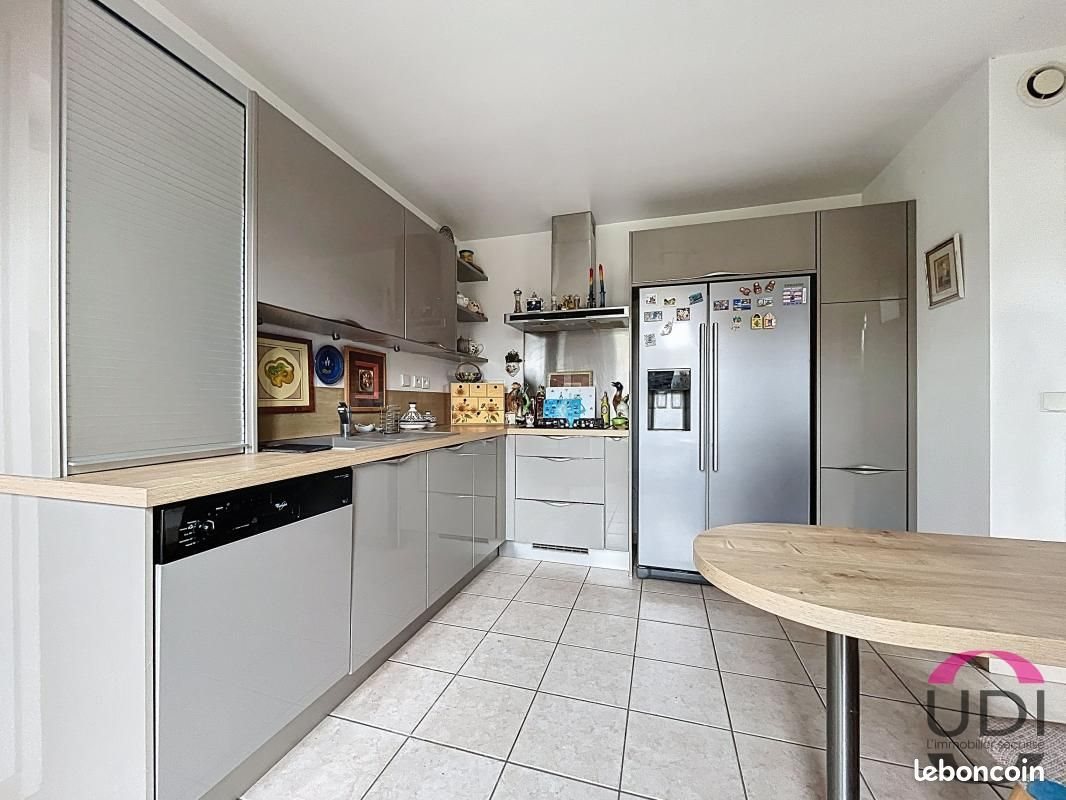 Maison à vendre, 141m², Saint-Pierre-du-Perray