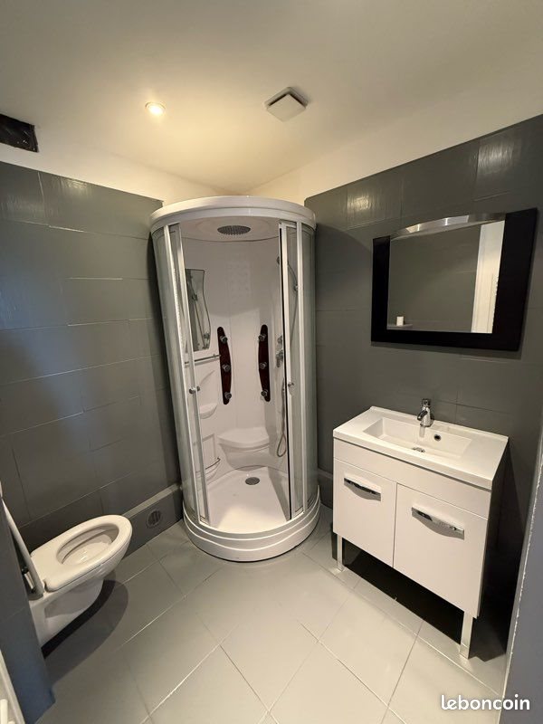 Appartement à louer, 43m², Pourrières