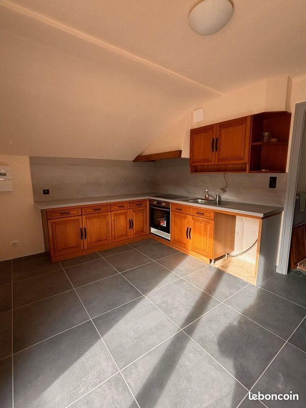 Appartement à louer, 55m², Marnaz