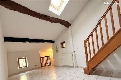 Appartement à louer, 66m², Ambronay