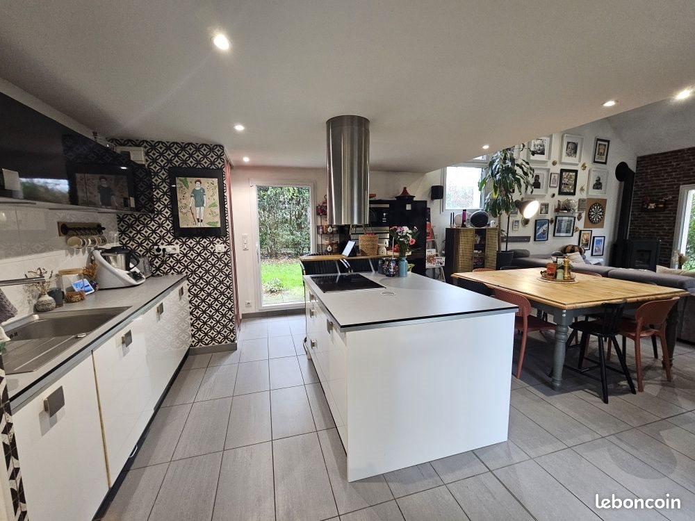 Maison à vendre, 122m², Vern-sur-Seiche