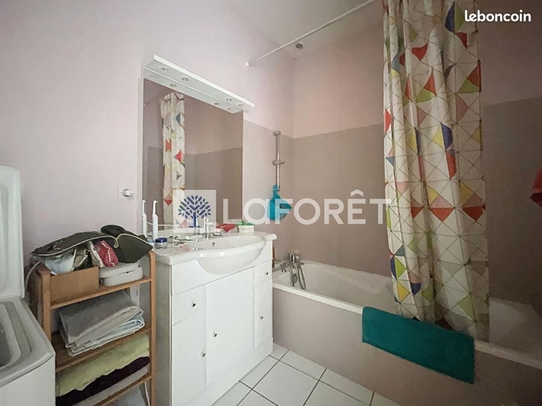 Appartement à louer, 77m², Parthenay