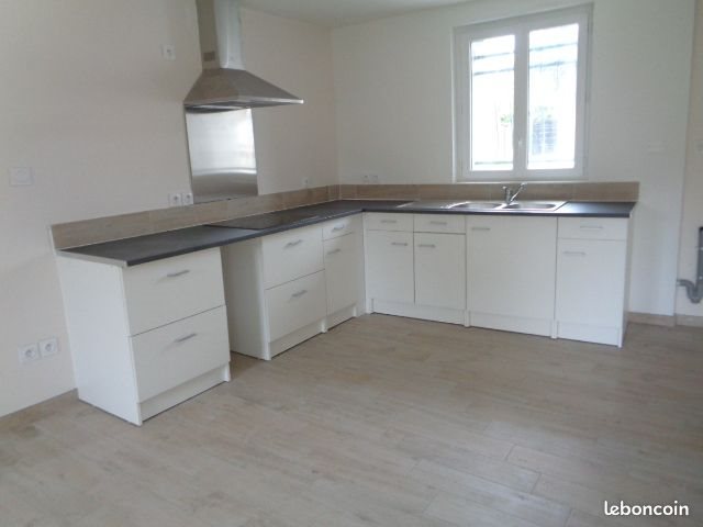 Maison à louer, 76m², Portets