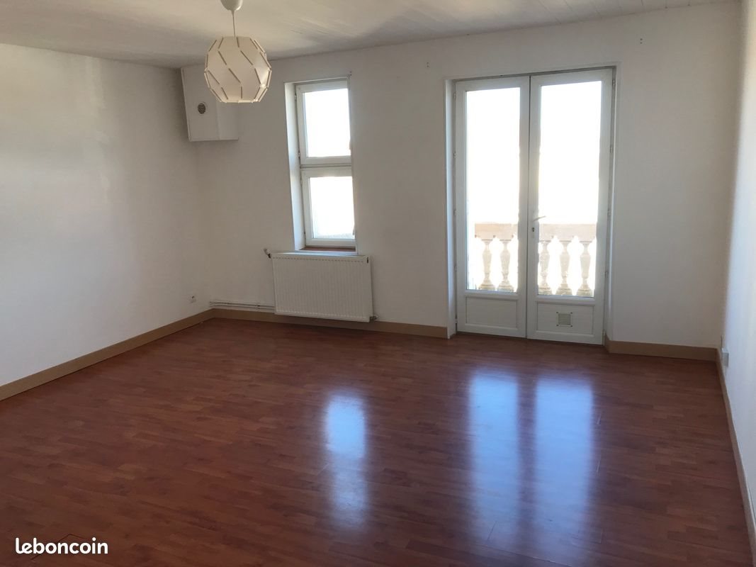 Appartement à louer, 65m², Chazelles-sur-Lyon