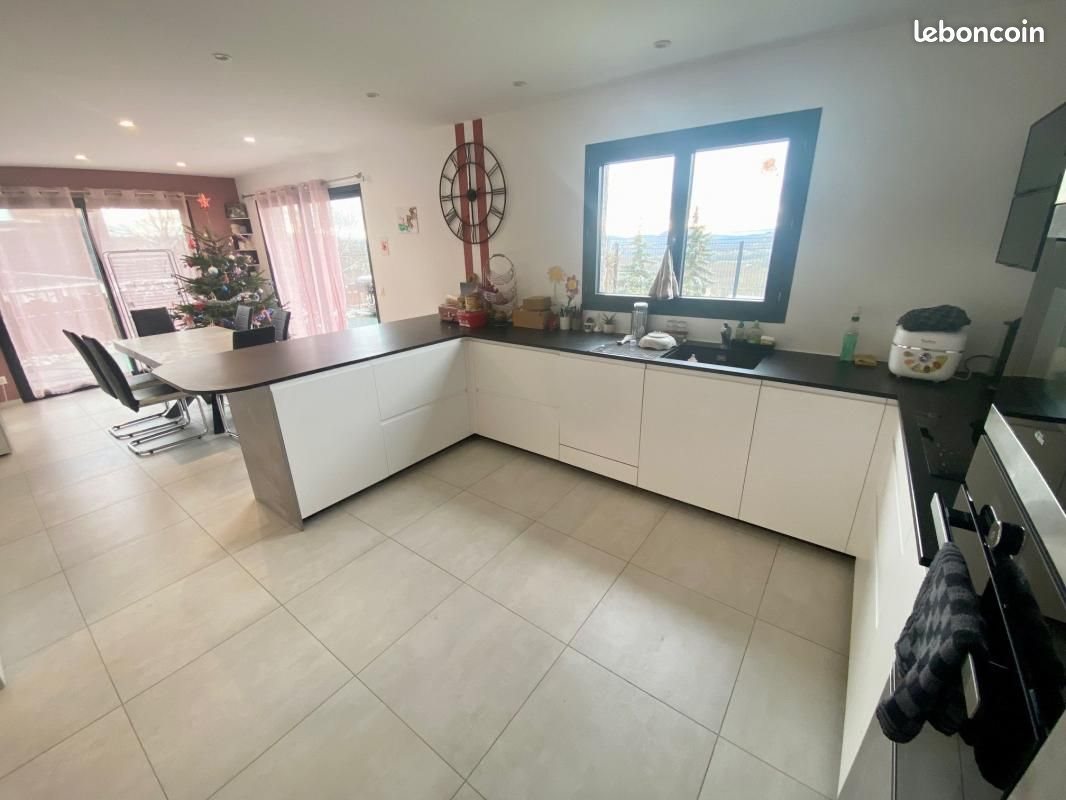 Maison à louer, 101m², Jonzier-Epagny