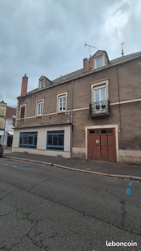 Appartement à vendre, 330m², Montceau-les-Mines